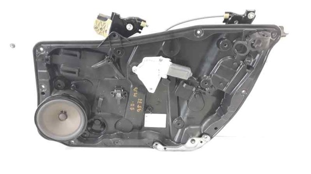 MERCEDES 2047601634 Держатель наружной ручки двери правых дверей в наличии Винница