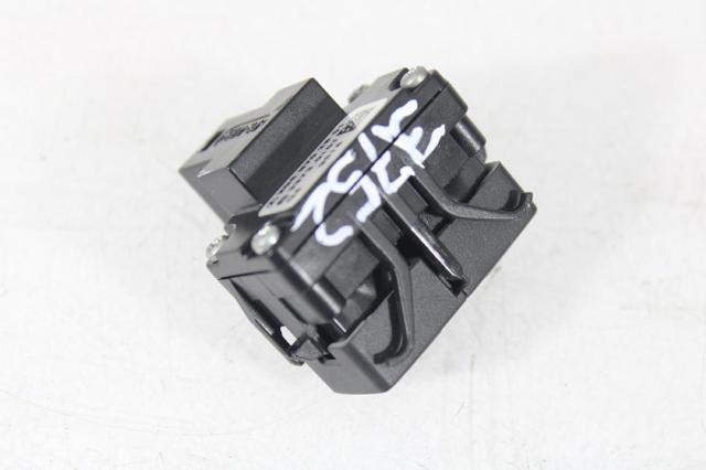 2048702851 MERCEDES купить в Черкассы