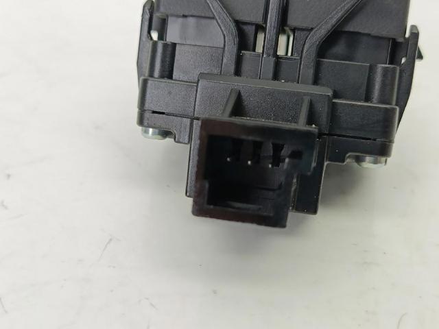 2048702851 MERCEDES купить в Каменское