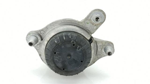 2052400300 MERCEDES Подушка (опора) двигателя правая передняя купить в Ровно