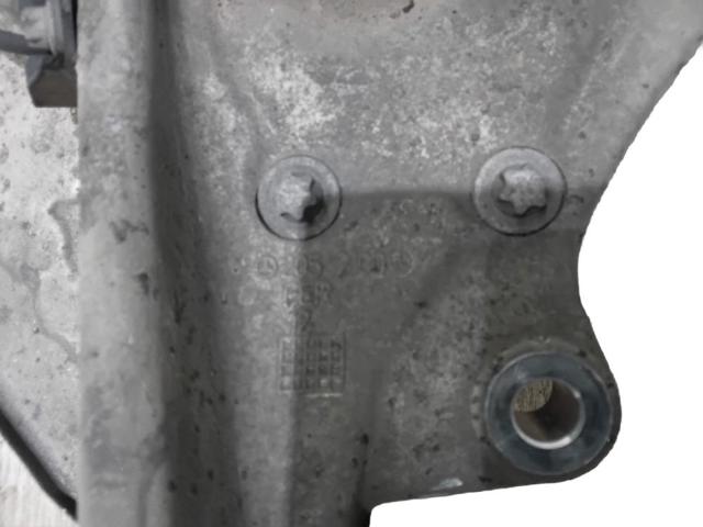 MERCEDES 2053322200 Цапфа передняя правая в наличии Чернигов