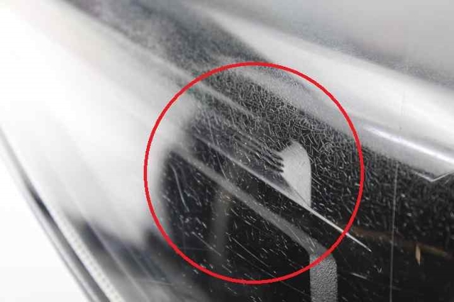 2060592 FORD Правая фара купить в Киев