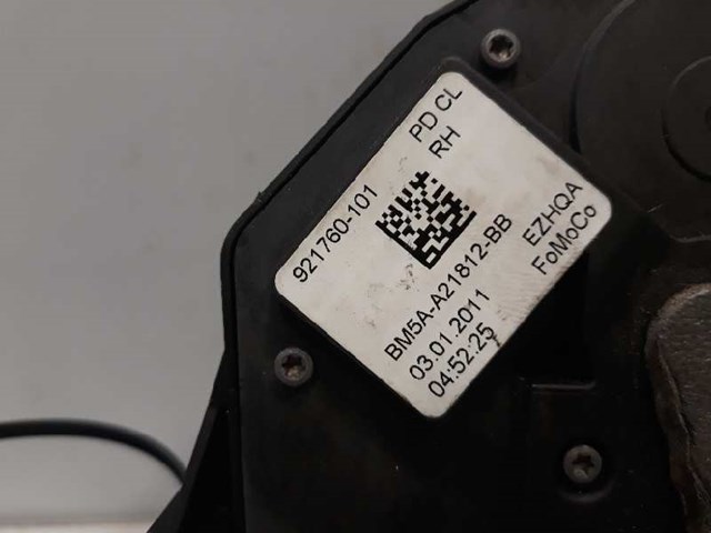 FORD 2066073 Замок передней правой двери в наличии Днепр