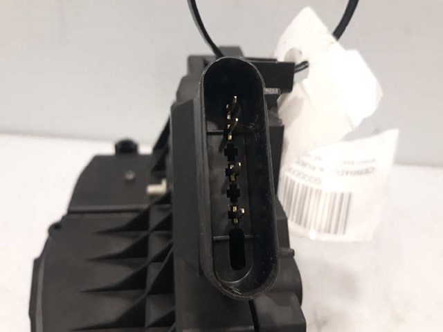 FORD 2066073 Замок двери передней правой в наличии Полтава