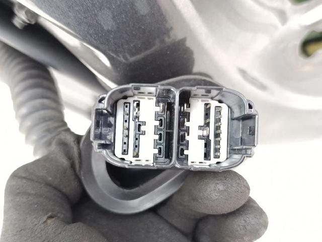 2086399 FORD Дверь передняя правая купить в Ровно