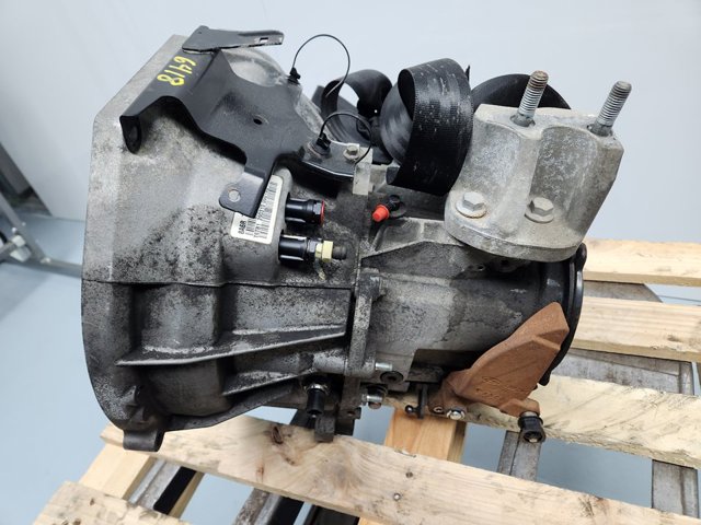 FORD 2087357 КПП в сборе (механическая коробка передач) в наличии Харьков