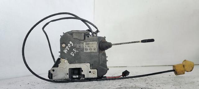2097200435 MERCEDES Замок водительской двери купить в Днепр