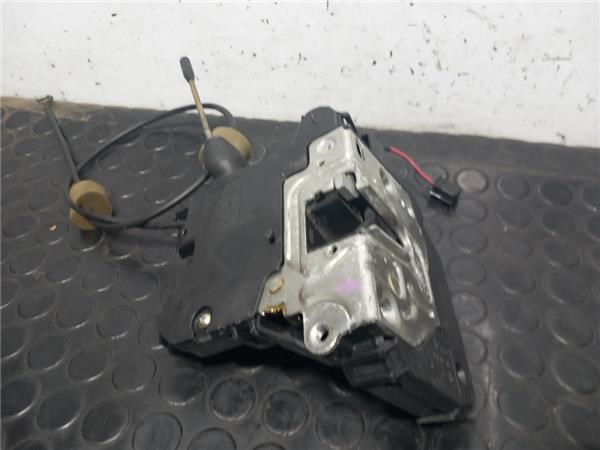 2097200435 MERCEDES Замок водительской двери купить в Ровно