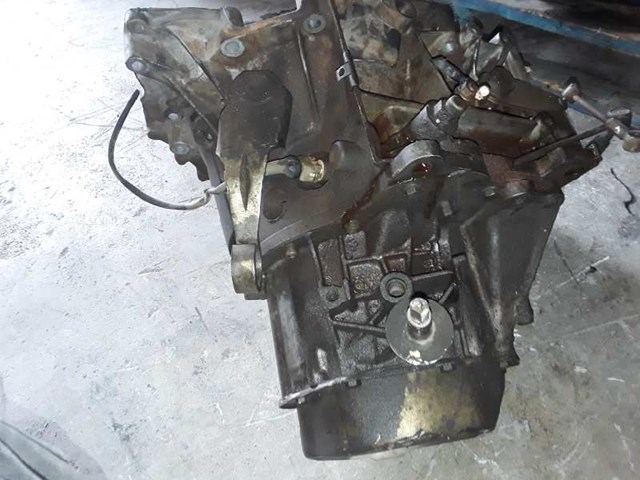 PEUGEOT 20CH58 КПП в сборе (механическая коробка передач) в наличии Ужгород