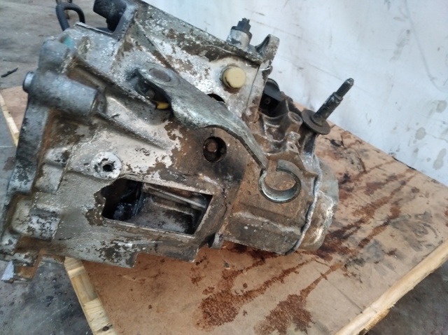 Caixa de Mudança montada (caixa mecânica de velocidades) Peugeot 405 2 4B
