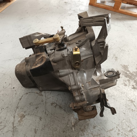 20CQ19 PEUGEOT КПП купить в Кривой Рог