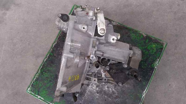 20CQ98 PEUGEOT КПП купить в Чернигов