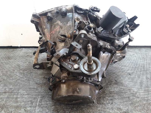 20DL33 PEUGEOT купить в Черкассы
