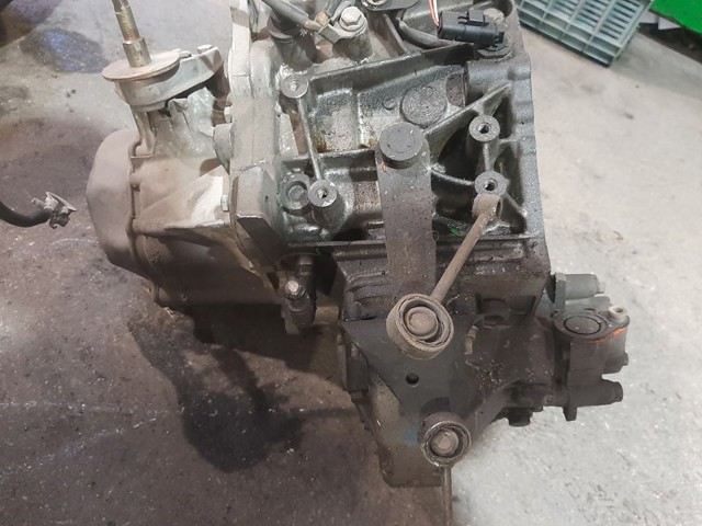 20DM16 PEUGEOT КПП купить в Запорожье