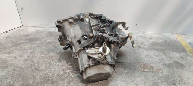 PEUGEOT 20DM37 КПП в наличии Черновцы