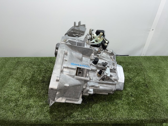 PEUGEOT 20LM17 КПП в сборе (механическая коробка передач) в наличии Запорожье