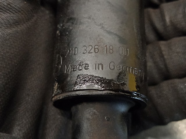 MERCEDES 2103261800 Амортизатор задний в наличии Житомир