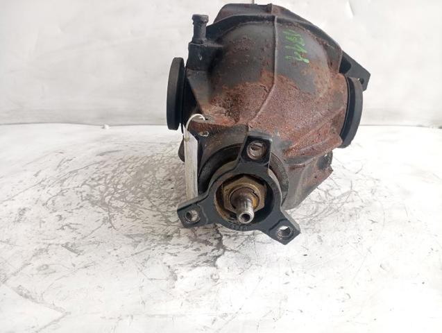 2103513008 MERCEDES Крышка редуктора заднего купить в Ужгород