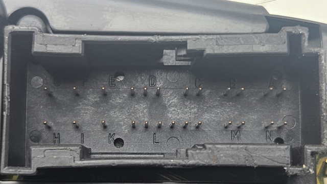 MERCEDES 2105401248 Приборная доска (щиток приборов) в наличии Львов