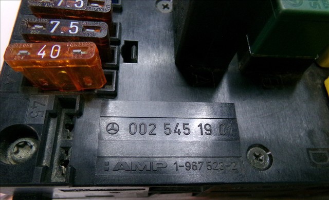 MERCEDES 2105453340 в наличии Кривой Рог