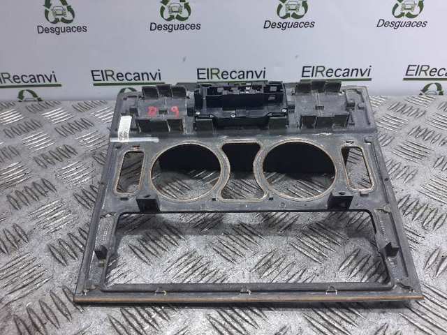 2106830308 MERCEDES купить в Киев