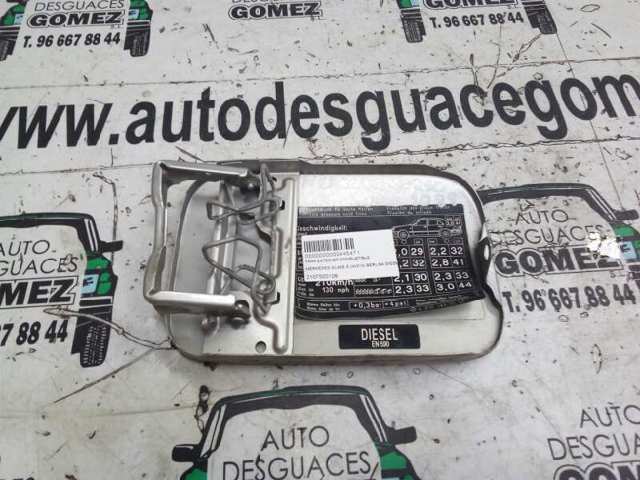 MERCEDES 2107500106 Лючок бензобака в наличии Киев