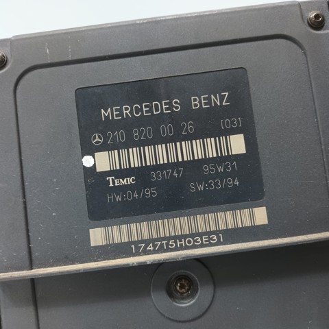 2108200026 MERCEDES Фонарь задний левый внешний купить в Винница