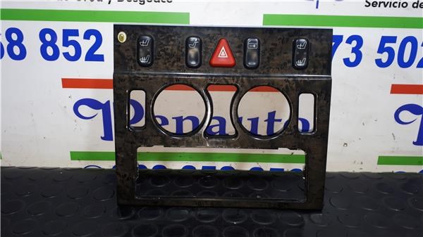 MERCEDES 2108200051 Кнопка включения обогрева сиденья в наличии Днепр