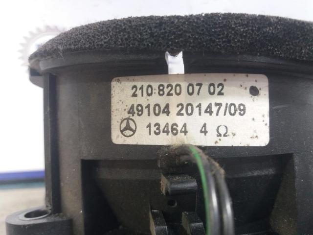 MERCEDES 2108200702 Динамик задней двери в наличии Львов
