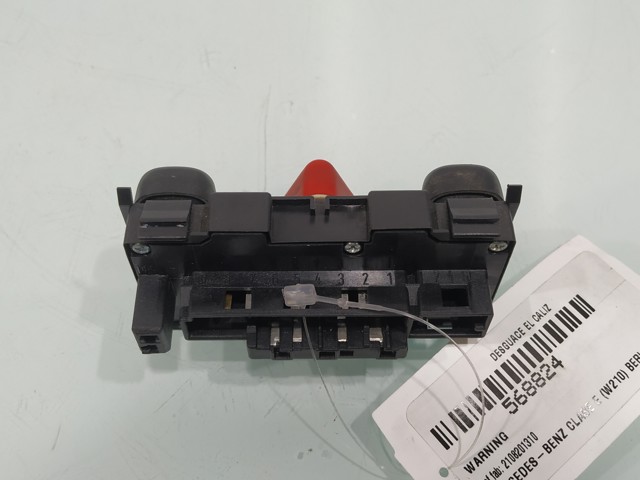 Botão de ativação do sinal de emergência Mercedes E S210