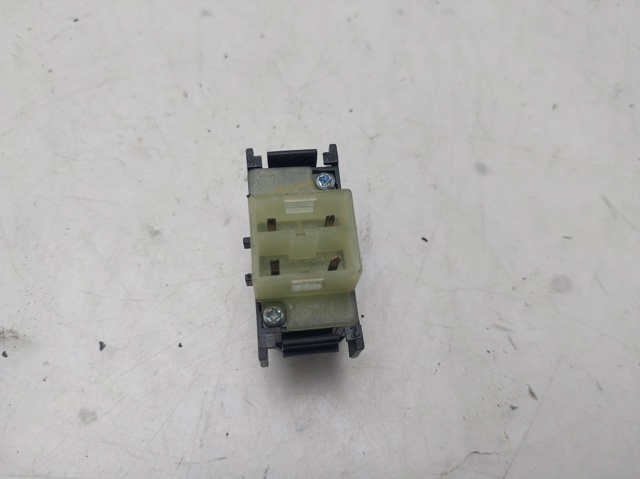 MERCEDES 2108205910 в наличии Запорожье