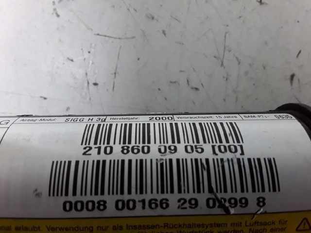 MERCEDES 2108600905 Шторка боковая, левая в наличии Ужгород