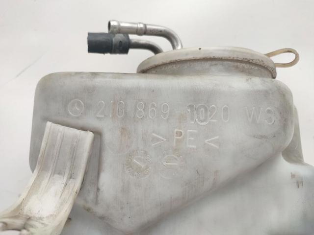Tanque de fluido para lavador de vidro Mercedes E S210