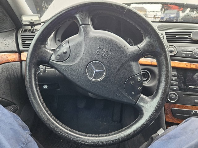 21146021039C29 Mercedes