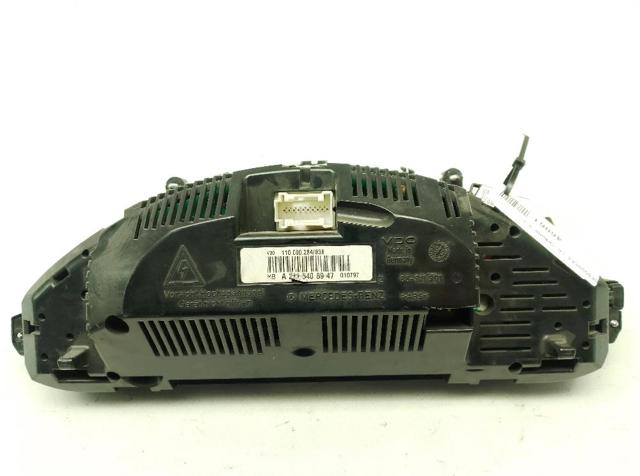 MERCEDES 2115408947 Панель приборов в наличии Киев