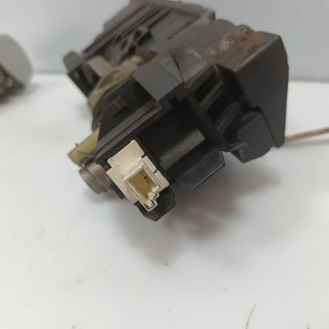 2115451008 MERCEDES купить в Житомир