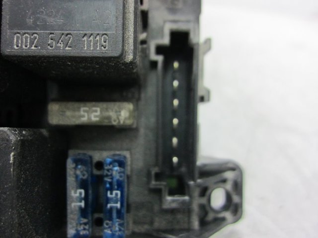 MERCEDES 2115454101 в наличии Черновцы