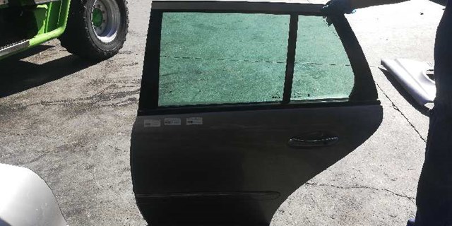 A211730030528 MERCEDES Дверь задняя левая купить в Днепр