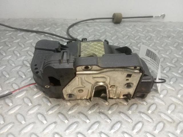 2117300535 MERCEDES Замок двери задней левой купить в Николаев