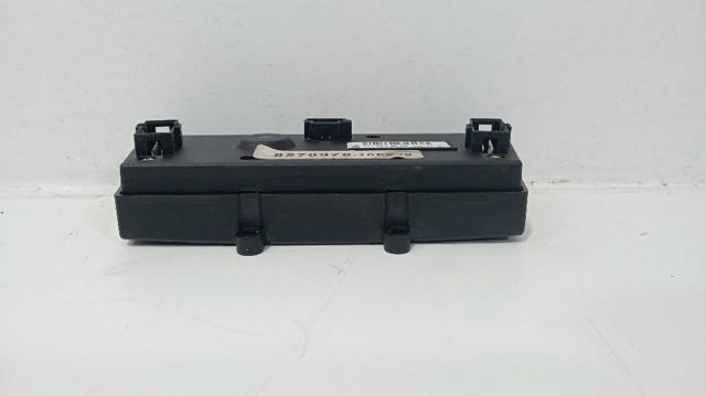 MERCEDES 2118216858 в наличии Каменское