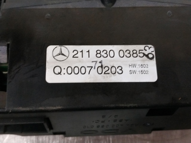 Unidade de controlo dos modos de aquecimento/condicionamento Mercedes E W211