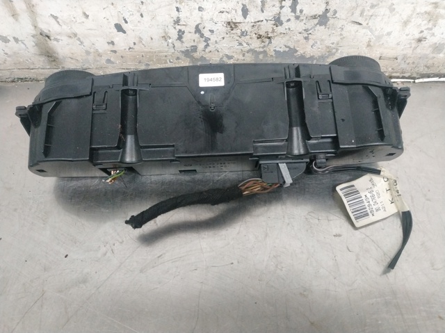 Unidade de controlo dos modos de aquecimento/condicionamento Mercedes E W211