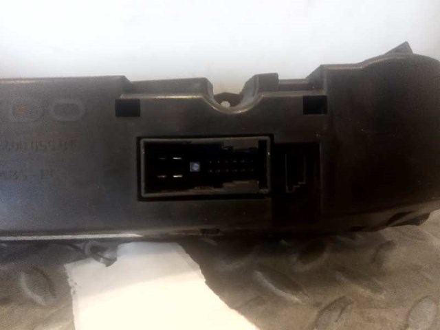 2118300685 MERCEDES Блок управления кондиционером купить в Николаев