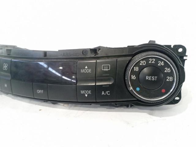 MERCEDES 2118300890 Блок управления кондиционером в наличии Чернигов