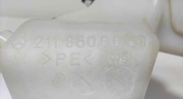 MERCEDES A2118600064 Горловина бачка омывателя в наличии Киев