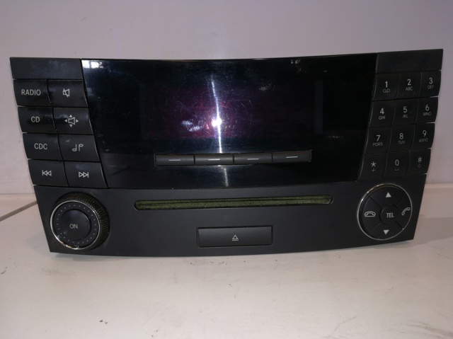 2118701289 MERCEDES Магнитола (радио AM/FM) купить в Кривой Рог