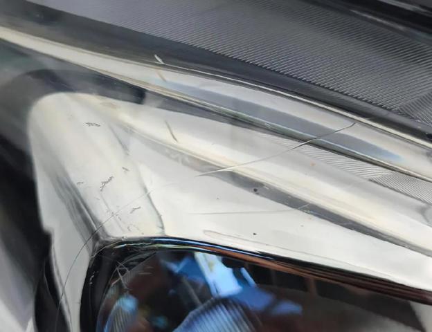 2126877 FORD Фонарь задний левый купить в Павлоград
