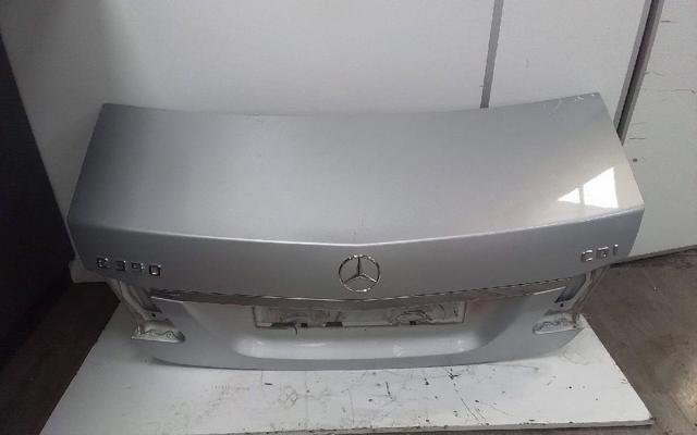 Tampa de porta-malas Mercedes E W212