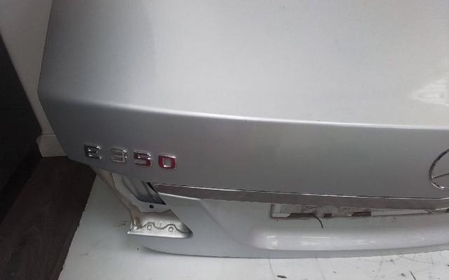 Tampa de porta-malas Mercedes E W212