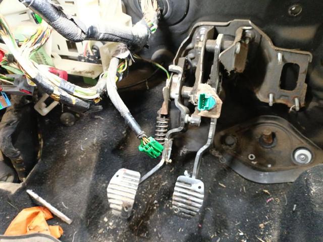 2127FJ Педаль сцепления купить Львов